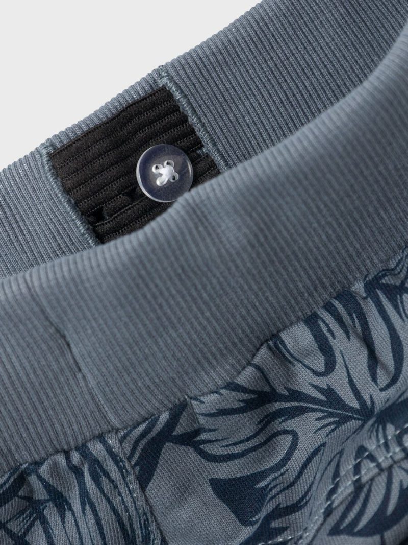 13214389_StormyWeather_005