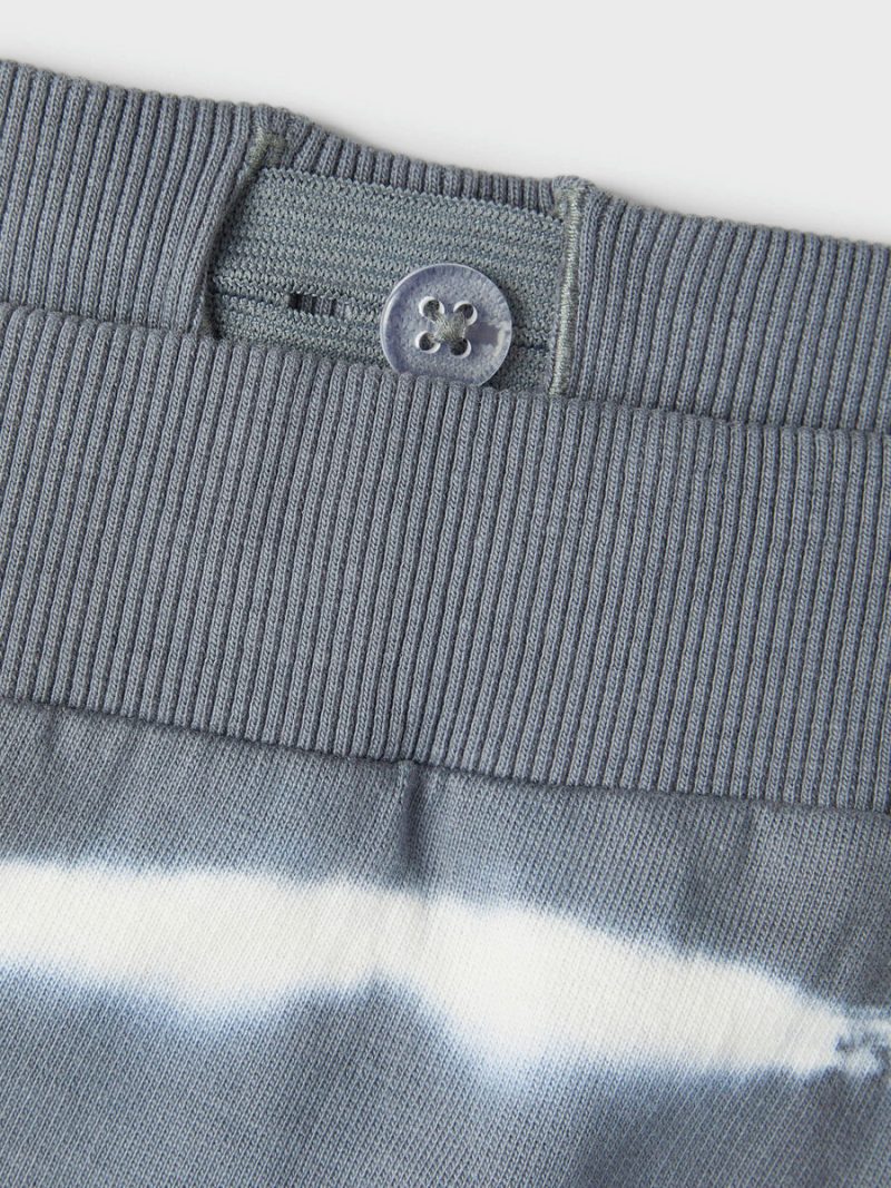 13214653_StormyWeather_005