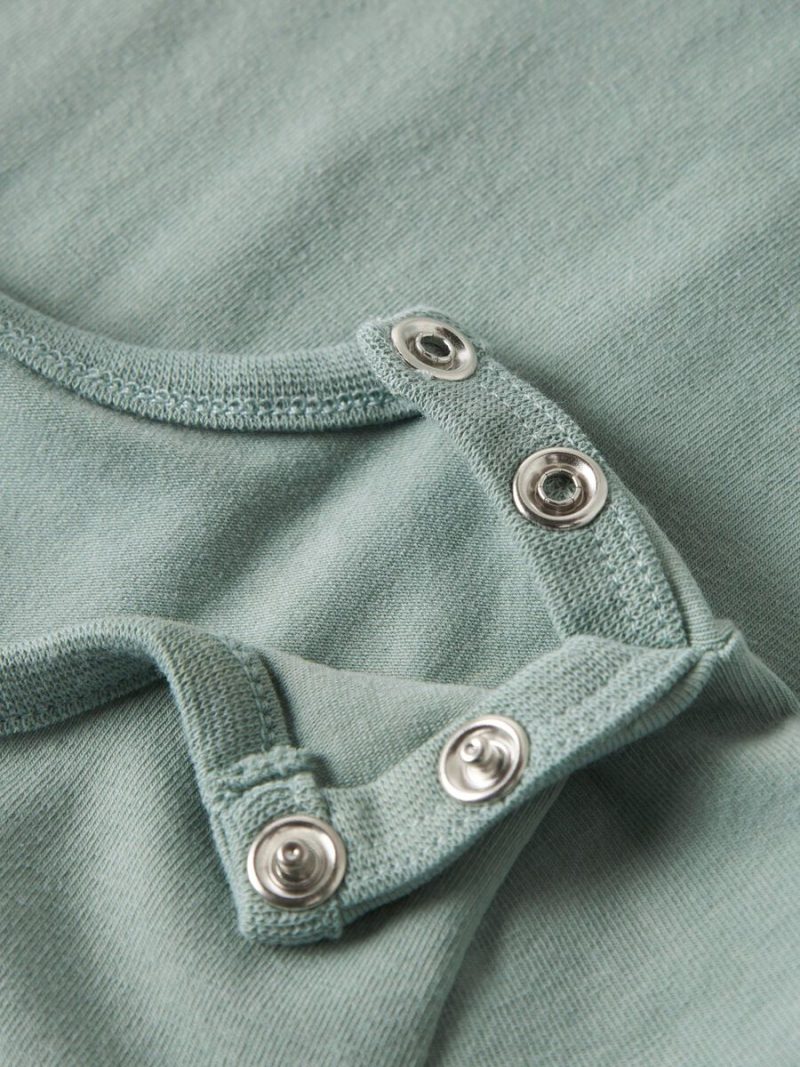 13246559_Jadeite_005