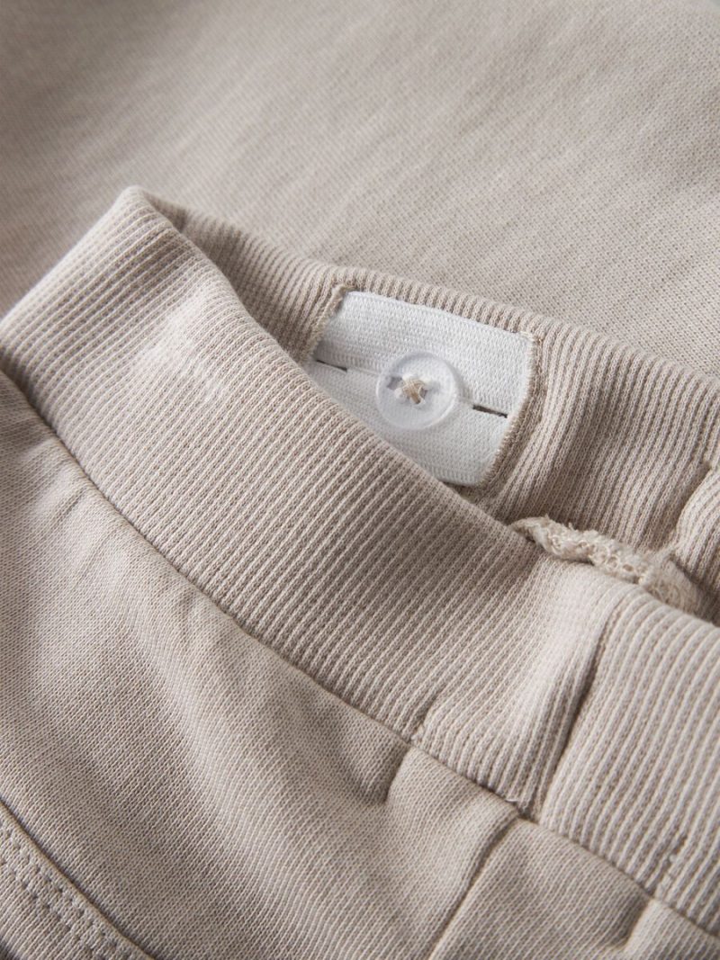 13227498_ChateauGray_005