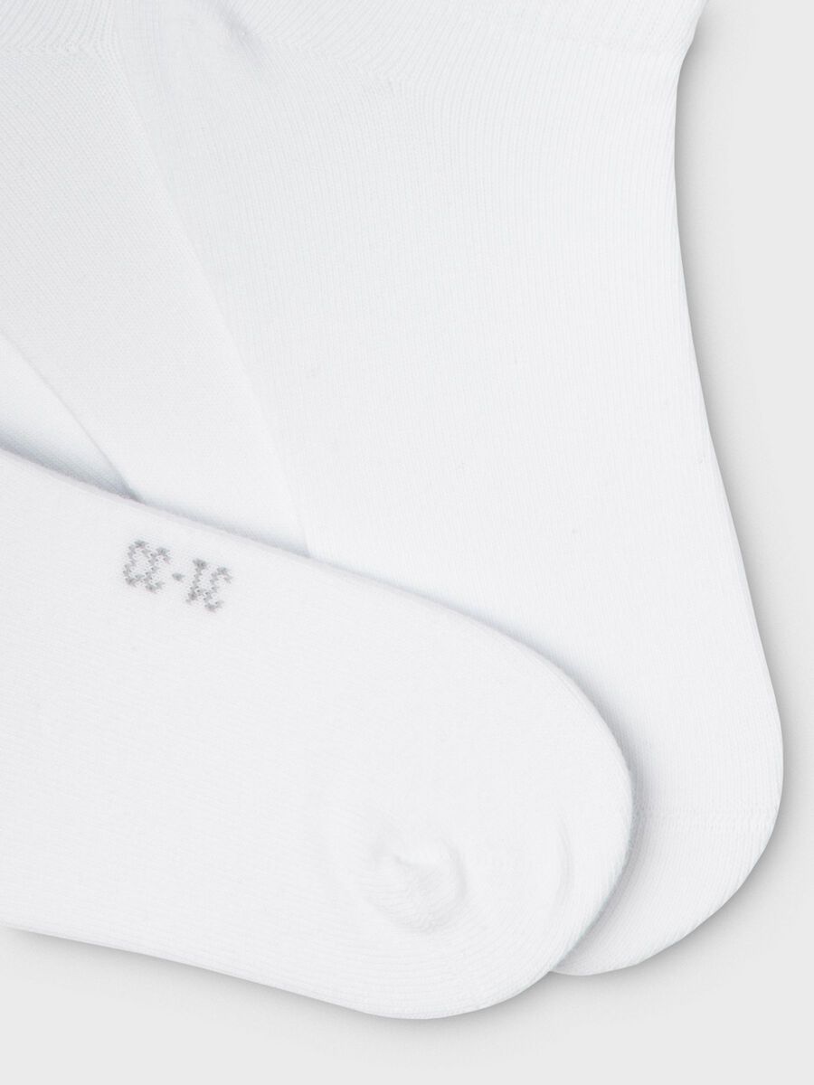 13205491_BrightWhite_005