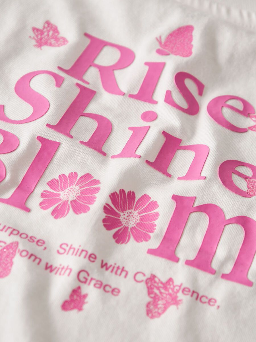 13254630_CloudDancer_005