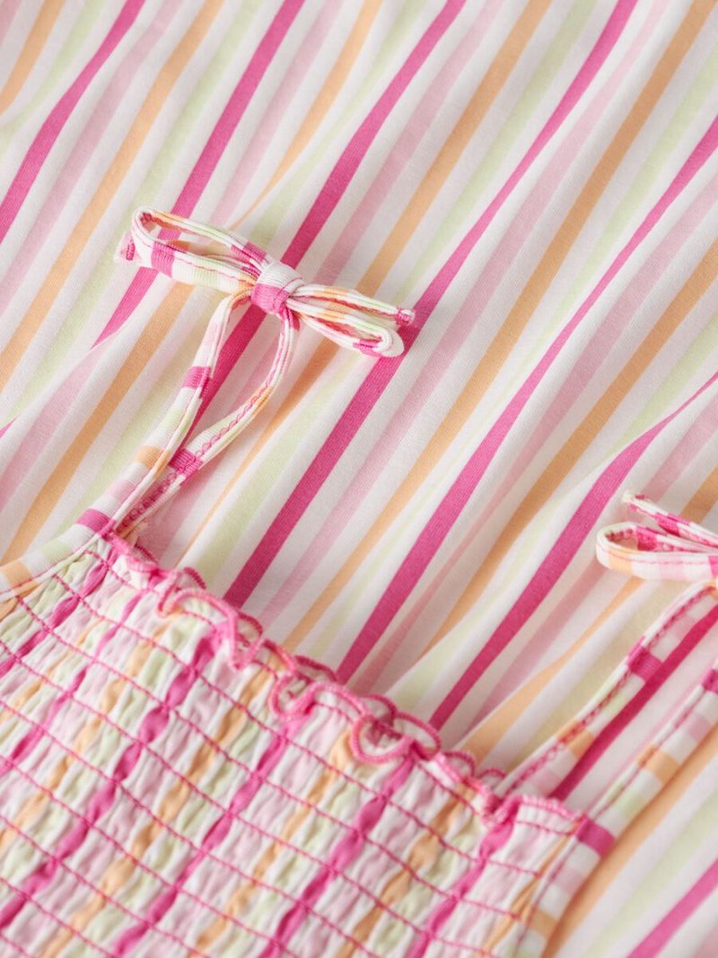 13254652_StrawberryMoon_005