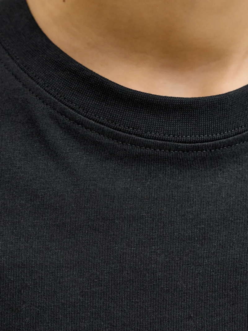 jackjones-jjearchivegraphicteessonecknoosjnr-black (2)